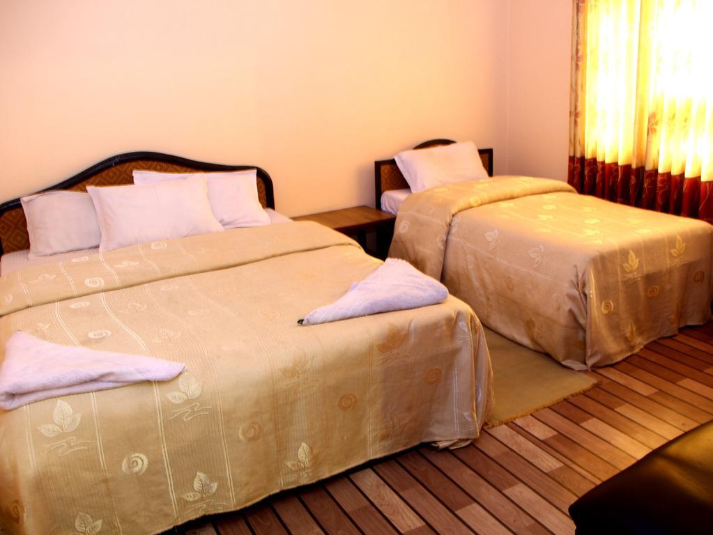 Elbrus Home Kathmandu Bagian luar foto