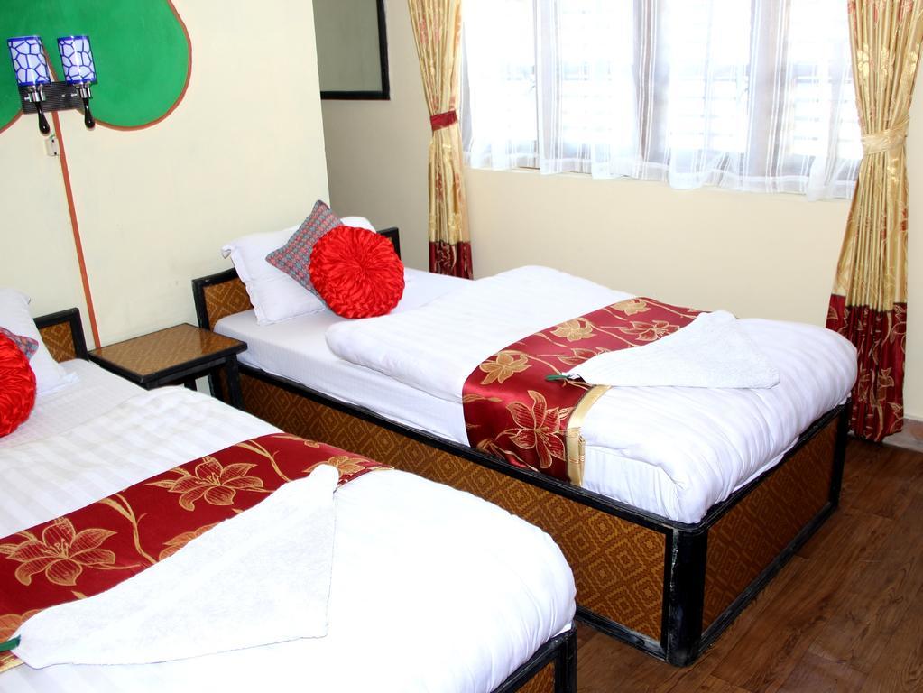 Elbrus Home Kathmandu Bagian luar foto