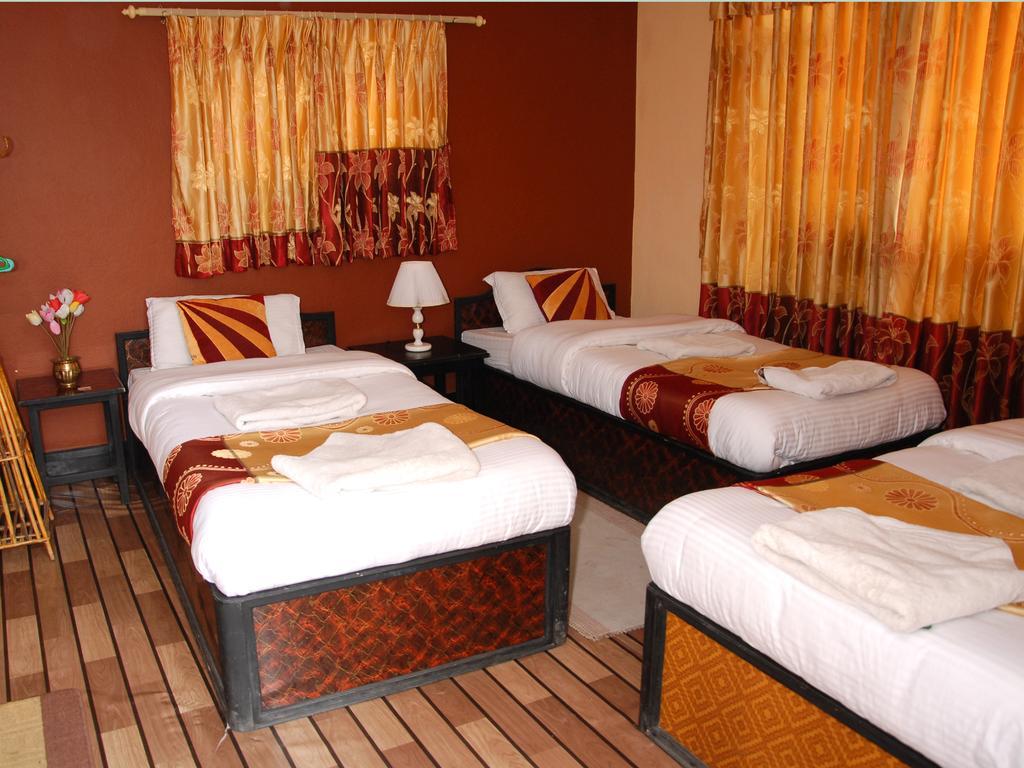 Elbrus Home Kathmandu Bagian luar foto