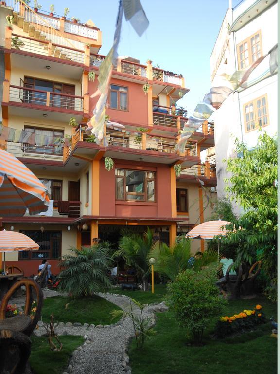 Elbrus Home Kathmandu Bagian luar foto