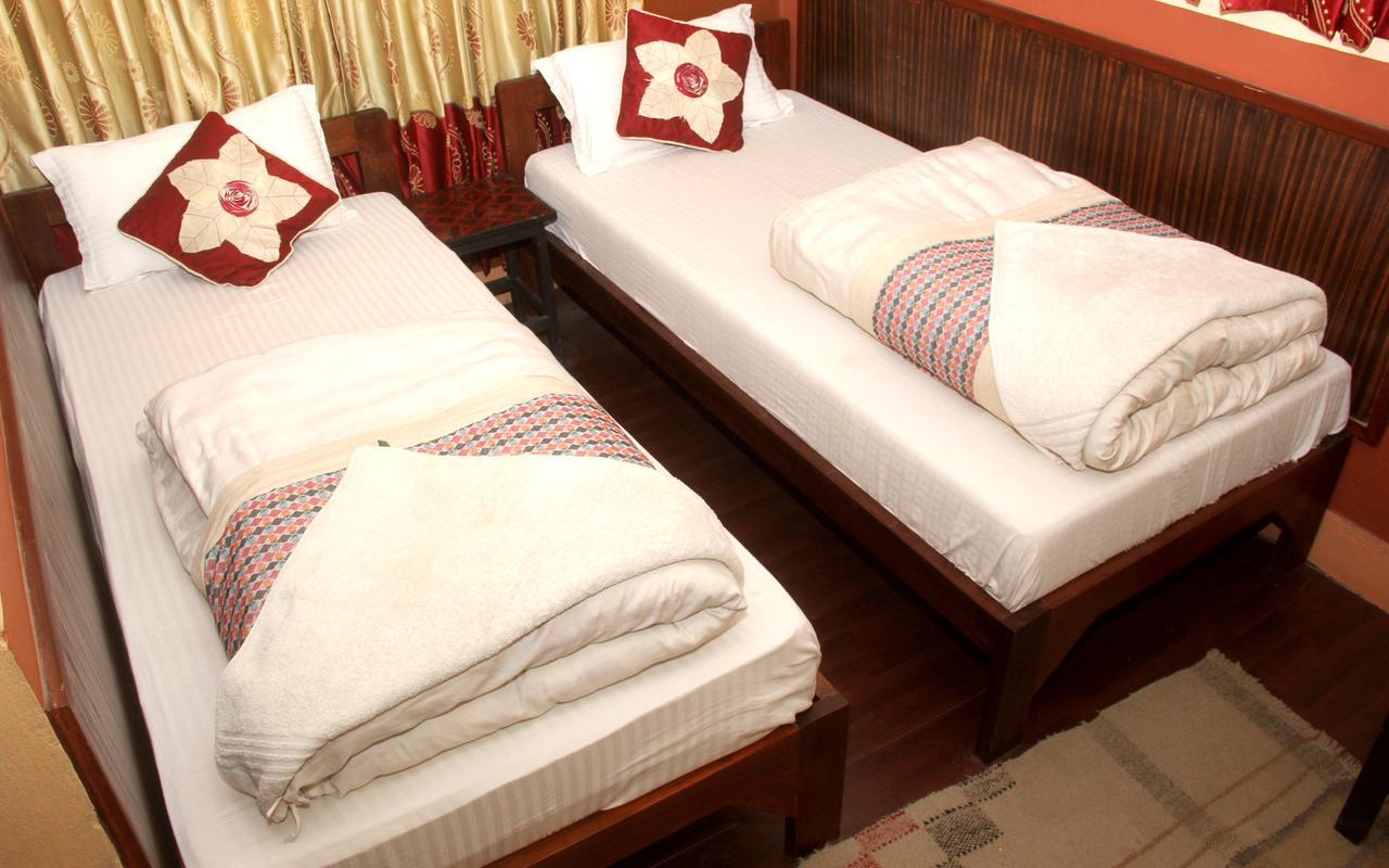 Elbrus Home Kathmandu Bagian luar foto