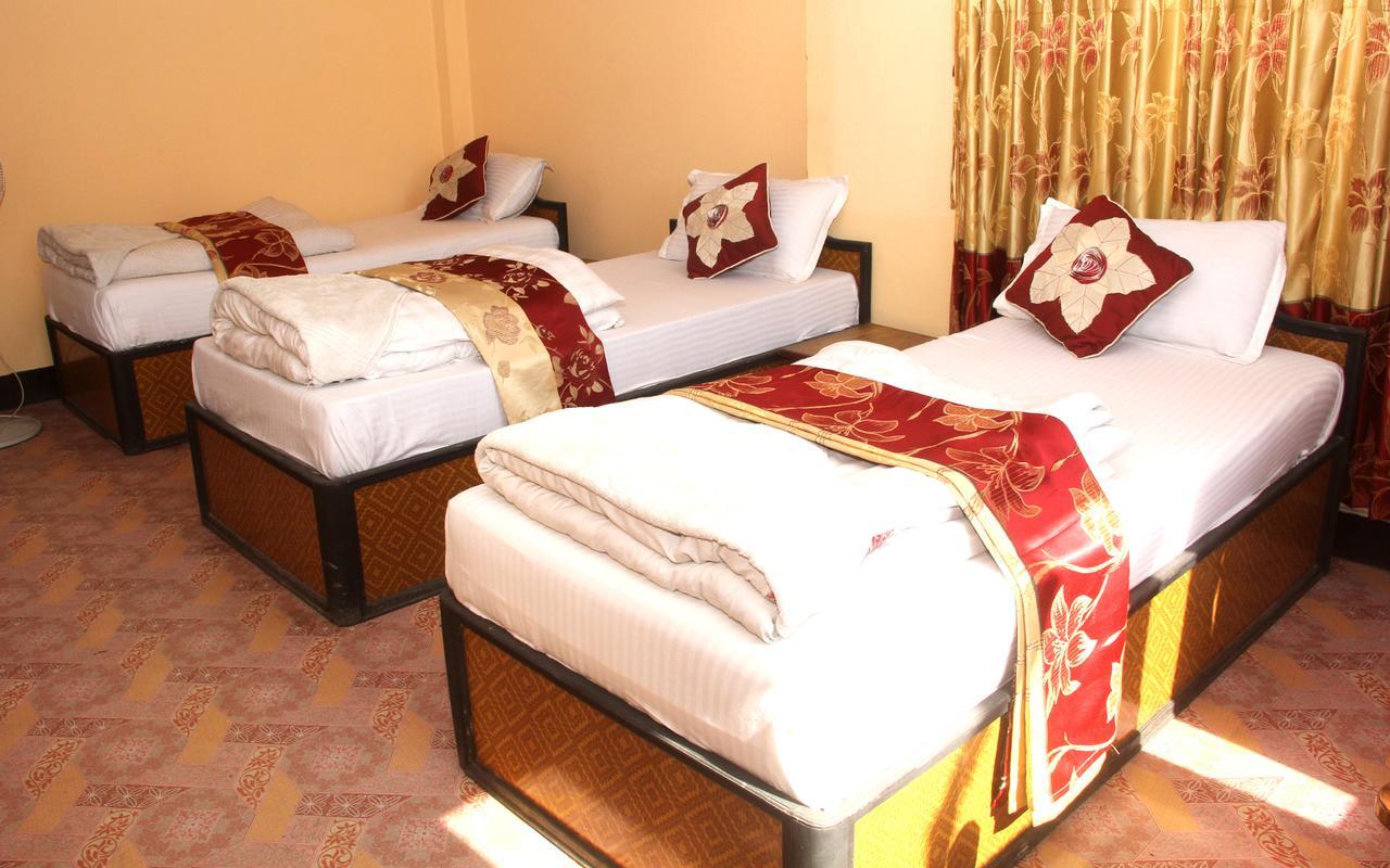 Elbrus Home Kathmandu Bagian luar foto