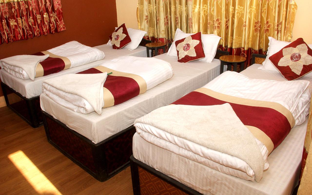 Elbrus Home Kathmandu Bagian luar foto