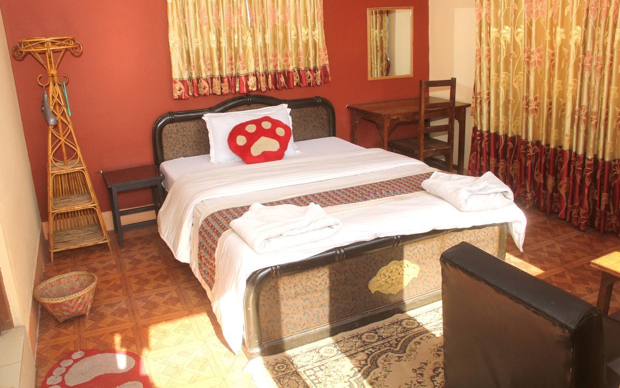 Elbrus Home Kathmandu Bagian luar foto